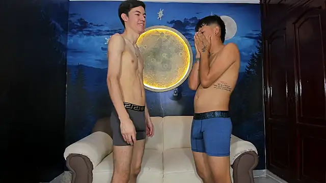 Snapshot of Swapping_couples chatting on February 5, 2026, 9:30 pm Swapping couples online show from February 5, 2026, 9:30 pm