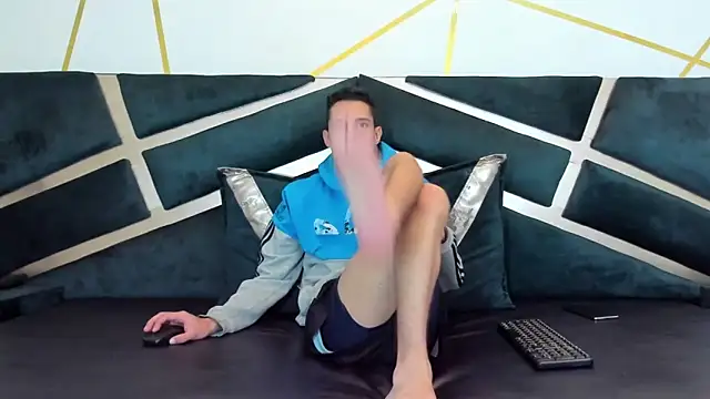 thiago19s online show from March 26, 2026, 1:49 pm