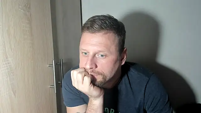 Snapshot of ANGELALEXYNO2024 chatting on March 1, 2025, 1:43 am ANGELALEXYNO2024 online show from March 1, 2025, 1:43 am