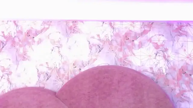 LexaDeRusso online show from February 10, 2025, 7:49 pm