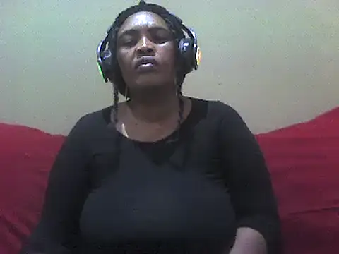 Snapshot of SexxyBoob chatting on March 22, 2025, 4:26 pm SexxyBoob online show from March 22, 2025, 4:26 pm