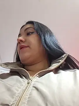 Snapshot of Sophie-hatter chatting on September 12, 2025, 1:55 pm Sophie-hatter online show from September 12, 2025, 1:55 pm