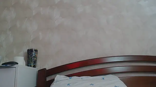 EverlastBlum online show from September 10, 2025, 4:34 am