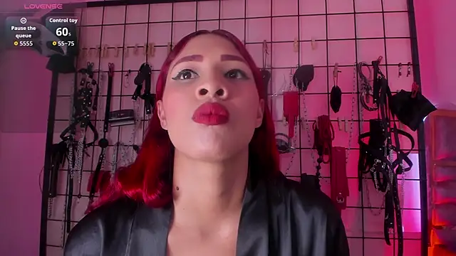 Snapshot of charrlotte_quinn chatting on January 15, 2026, 3:16 pm charrlotte quinn online show from January 15, 2026, 3:16 pm