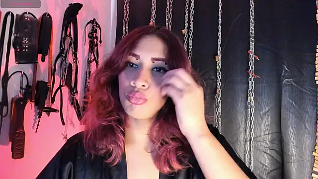 charrlotte quinn online show from July 23, 2026, 2:04 pm