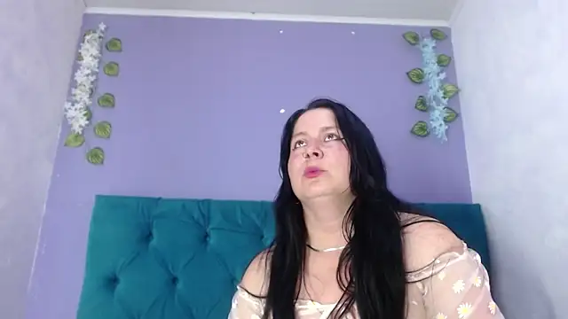 agathacorlincm101 online show from July 22, 2026, 9:17 pm