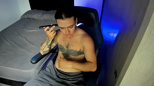 male pussy online show from May 31, 2026, 4:36 pm