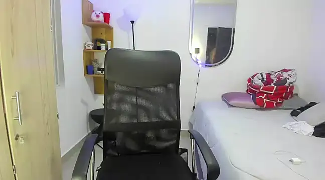 slim master12 online show from March 15, 2025, 7:53 am