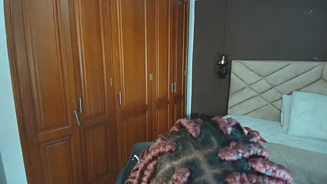 Raquel jones online show from January 25, 2025, 11:44 am