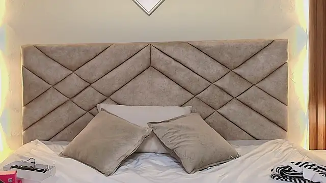 Raquel jones online show from April 1, 2026, 1:41 pm