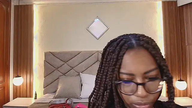 Raquel jones online show from April 25, 2026, 11:57 am