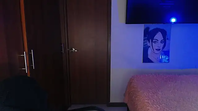 Snapshot of violett_honney chatting on November 21, 2025, 9:13 pm violett honney online show from November 21, 2025, 9:13 pm