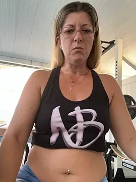 Snapshot of NikkiBlisss chatting on July 20, 2026, 11:12 am NikkiBlisss online show from July 20, 2026, 11:12 am