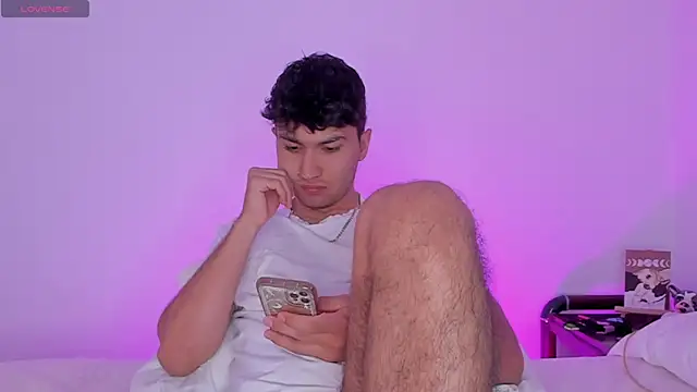 Valerio James7 online show from January 13, 2025, 10:56 pm