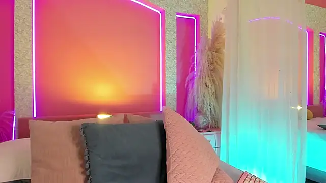 Snapshot of Aurora_aaa chatting on December 10, 2024, 7:54 pm Aurora aaa online show from December 10, 2024, 7:54 pm