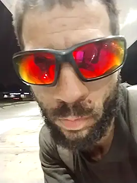 SolitaryMisfit8 online show from September 19, 2025, 9:11 am