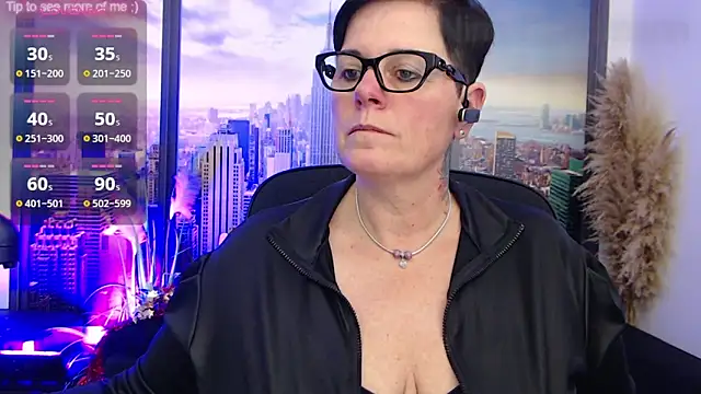 Snapshot of ninarandmann chatting on December 21, 2024, 2:47 pm ninarandmann online show from December 21, 2024, 2:47 pm