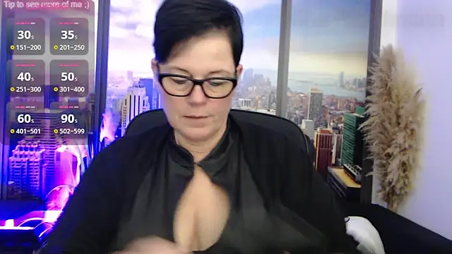 Snapshot of ninarandmann chatting on January 21, 2025, 5:41 pm ninarandmann online show from January 21, 2025, 5:41 pm