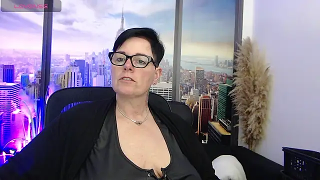 Snapshot of ninarandmann chatting on March 20, 2025, 6:20 pm ninarandmann online show from March 20, 2025, 6:20 pm