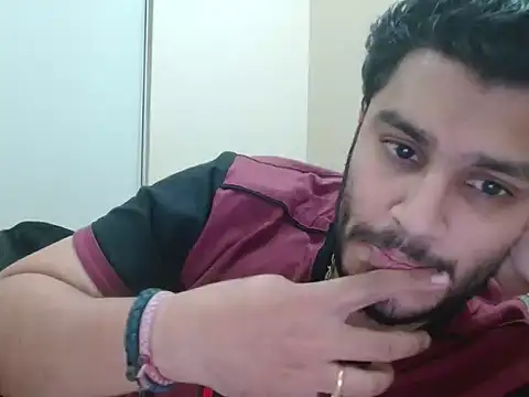 robintoit online show from December 18, 2025, 4:13 pm