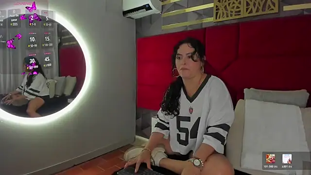 hanny milf online show from March 13, 2026, 2:29 am