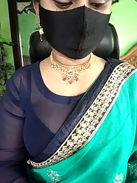 Idhika Paul online show from April 16, 2026, 4:13 am