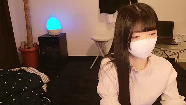 Snapshot of irohani_usagi chatting on February 22, 2025, 12:19 pm irohani usagi online show from February 22, 2025, 12:19 pm