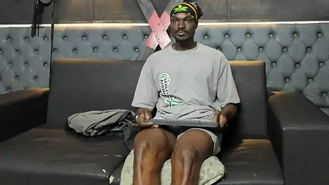 Terrance z online show from November 14, 2025, 11:46 pm