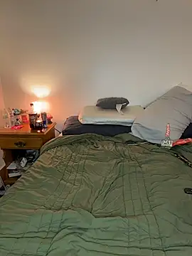 Snapshot of sexybee124 chatting on April 1, 2026, 3:40 am sexybee124 online show from April 1, 2026, 3:40 am