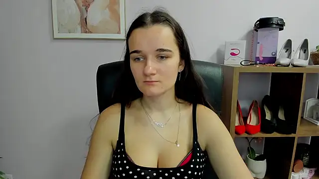 KateDelight online show from November 15, 2025, 7:38 am