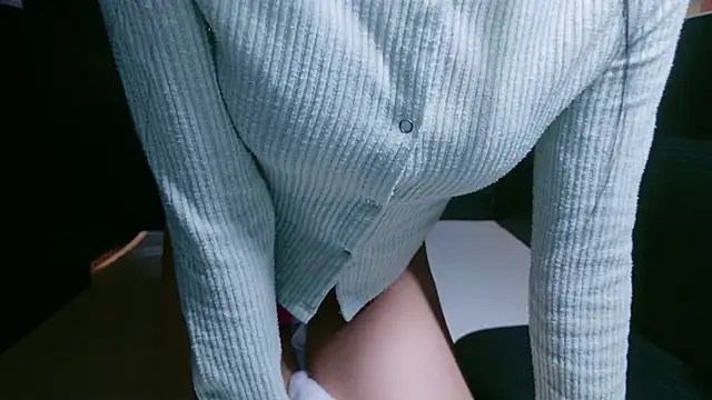 sayaka xo online show from December 11, 2024, 4:09 pm