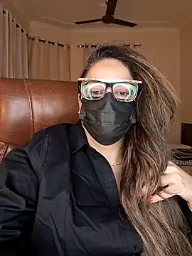 SEXY-Sardarni online show from September 11, 2025, 3:01 pm