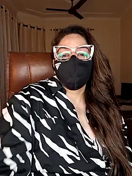 SEXY-Sardarni online show from May 25, 2026, 3:40 pm