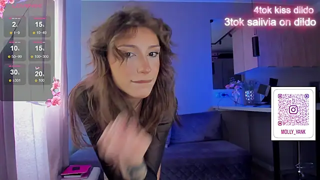 mollyyank online show from February 26, 2025, 10:58 am