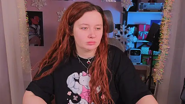 carolina elf online show from December 17, 2025, 4:40 am