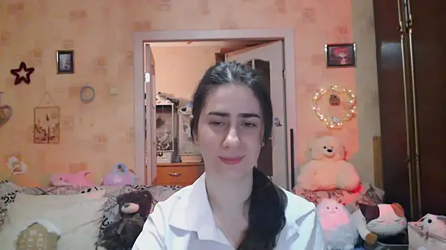 INELIKA online show from September 14, 2025, 9:14 pm