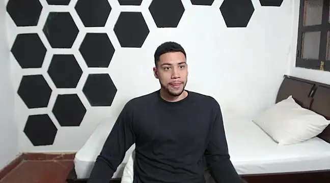 Snapshot of Jhors__Collens chatting on January 24, 2025, 12:52 am Jhors Collens online show from January 24, 2025, 12:52 am