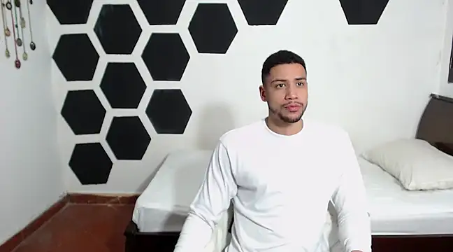 Snapshot of Jhors__Collens chatting on February 4, 2025, 4:48 am Jhors Collens online show from February 4, 2025, 4:48 am