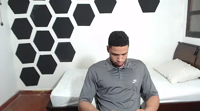 Snapshot of Jhors__Collens chatting on February 5, 2025, 7:50 am Jhors Collens online show from February 5, 2025, 7:50 am