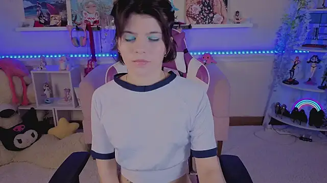 Snapshot of Katya_Zaitseva chatting on February 19, 2026, 7:15 am Katya Zaitseva online show from February 19, 2026, 7:15 am