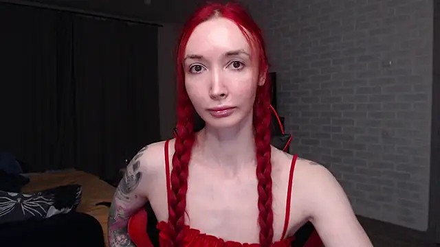 Snapshot of Roxy_Silver chatting on April 24, 2026, 8:55 pm Roxy Silver online show from April 24, 2026, 8:55 pm