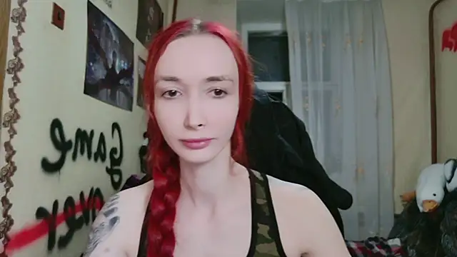 Snapshot of Roxy_Silver chatting on May 13, 2026, 7:00 pm Roxy Silver online show from May 13, 2026, 7:00 pm
