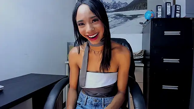 xenia golden online show from November 13, 2025, 5:23 pm