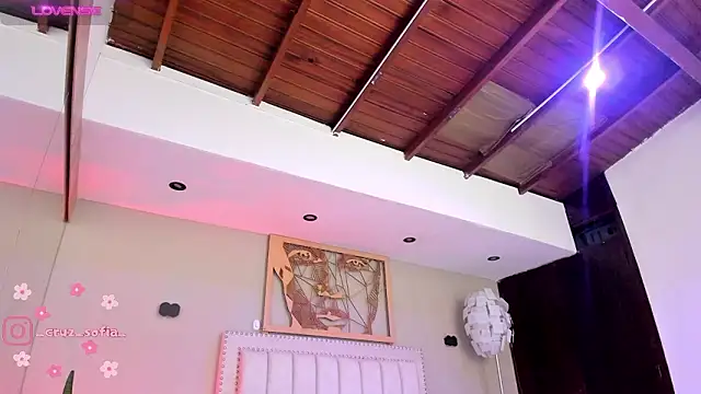  AlejaCruz  online show from February 24, 2026, 7:45 pm