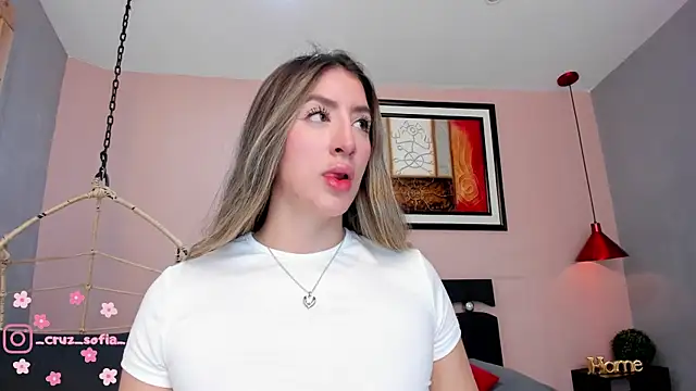 Snapshot of _AlejaCruz_ chatting on May 1, 2026, 5:39 pm AlejaCruz online show from May 1, 2026, 5:39 pm
