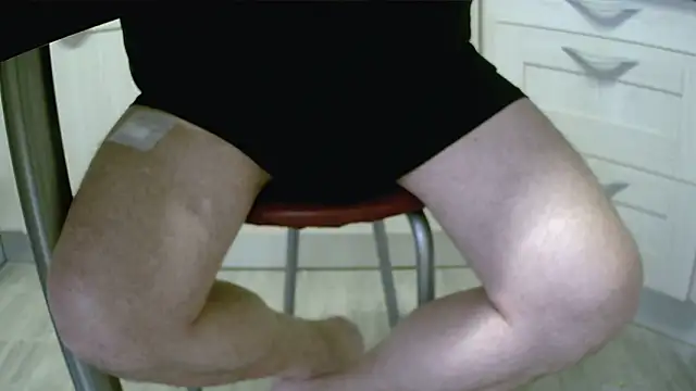 Snapshot of claudemichel chatting on October 25, 2025, 8:55 am claudemichel online show from October 25, 2025, 8:55 am