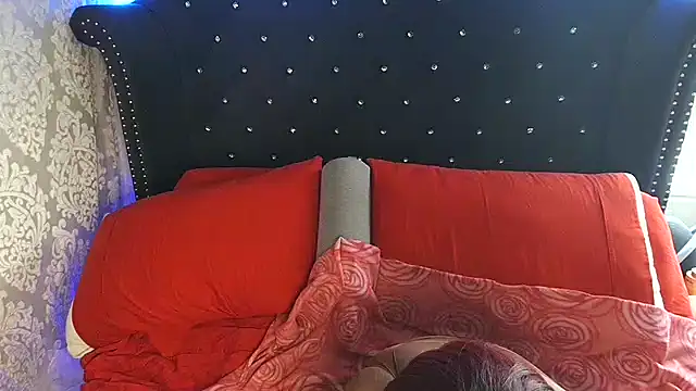 Snapshot of msyvette1970@xh chatting on January 4, 2025, 4:22 pm msyvette1970xh online show from January 4, 2025, 4:22 pm