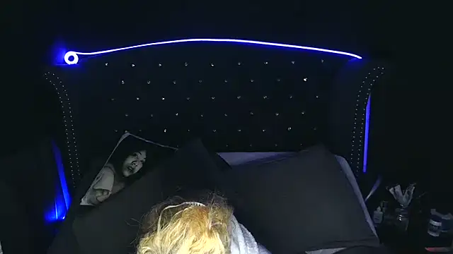 Snapshot of msyvette1970@xh chatting on March 12, 2025, 3:51 pm msyvette1970xh online show from March 12, 2025, 3:51 pm