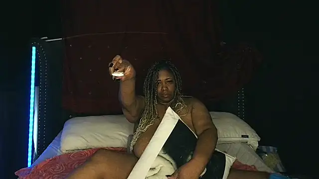 Snapshot of msyvette1970@xh chatting on October 26, 2025, 11:20 pm msyvette1970xh online show from October 26, 2025, 11:20 pm