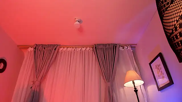 Violetta Nur online show from October 10, 2025, 12:42 am